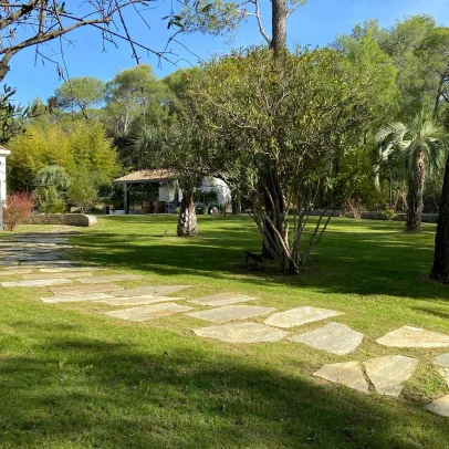 entretien paysager à Lunel Viel près de Montpellier dans l'Hérault 34