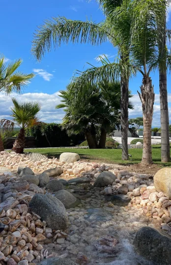 jardin bucolique à Lunel Viel près de Montpellier dans l'Hérault 34